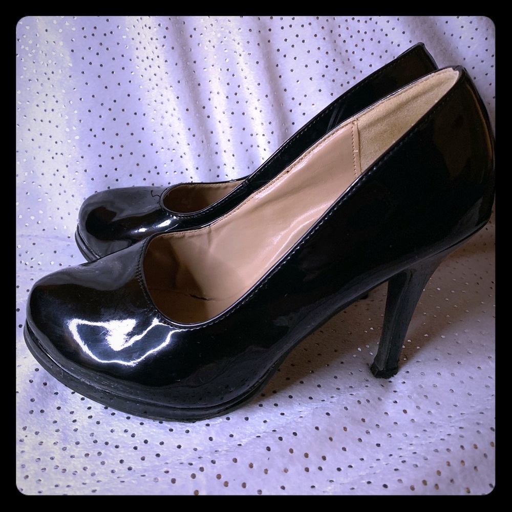 Delicacy Heel, Size 8.5